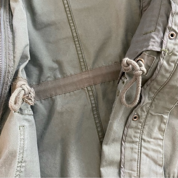 Madewell Passage Jacket in Desert Olive - Picture 12 of 16